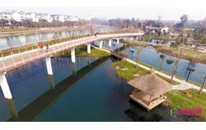成都首条“空中绿道”双虹桥建成开放