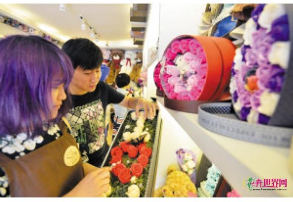 天津南开区部分鲜花店引进永不凋谢“香皂花” 天津南开区部分鲜花店引进永不凋谢“香皂花”
